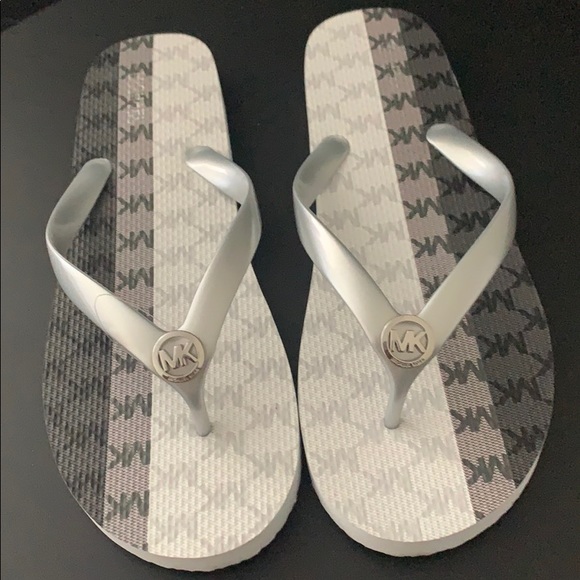 Sandal 10 - Picture 4 of 6